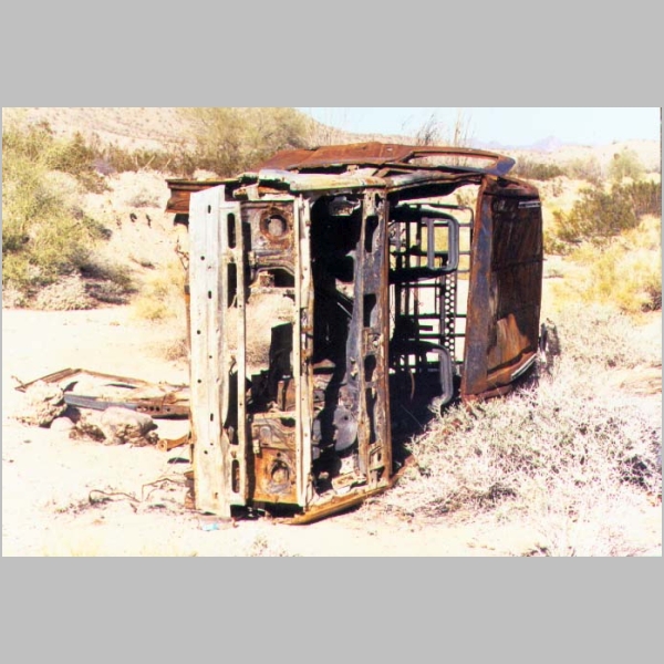 dsertcar.jpg