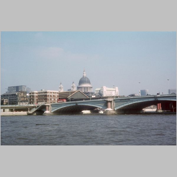19-034.jpg