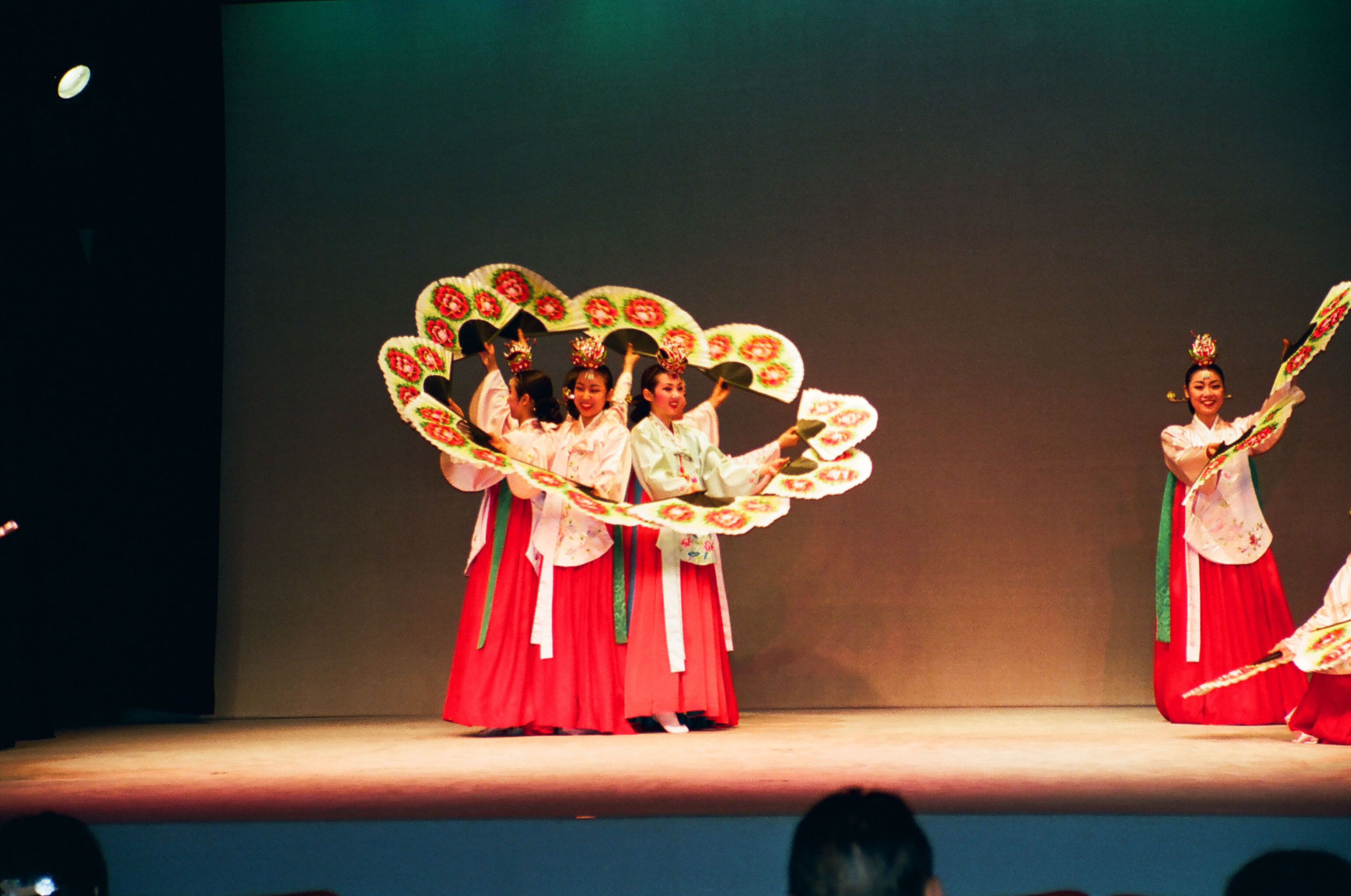 Korean Geisha Fan Dance August 1999