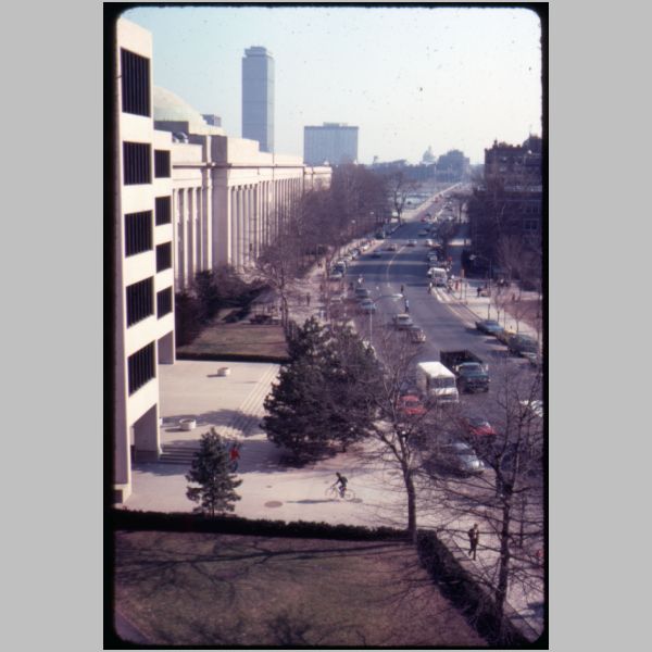 1977-04-00-mass-ave-mitroofview.jpg