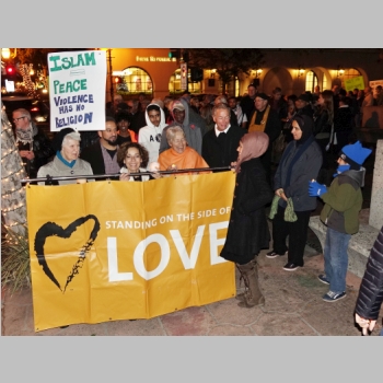 20151214-034-Muslim-Community-PeaceWalk.JPG