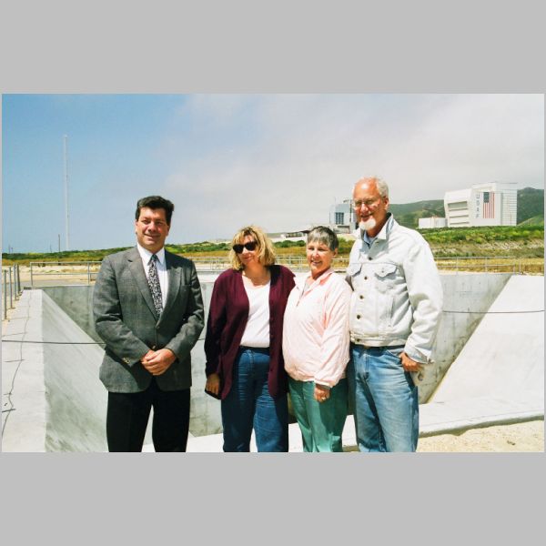 1998-0526-02-10.JPG