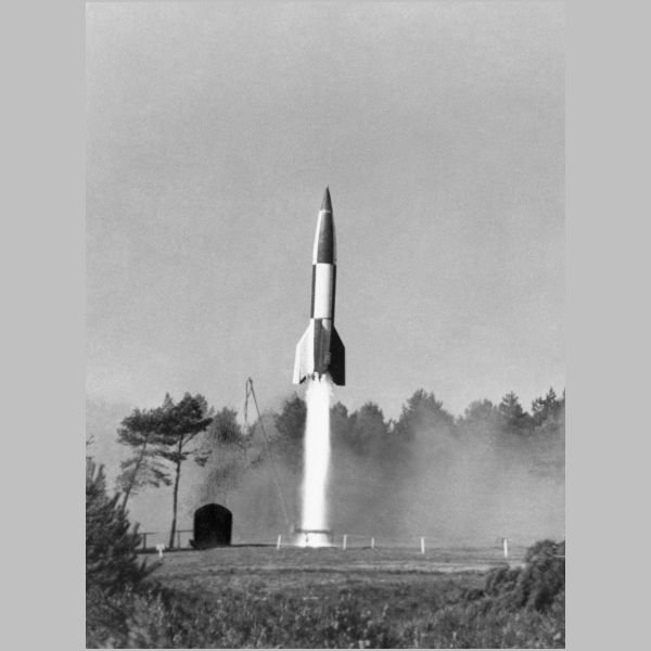 PublicDomain-V2Rocket.jpg